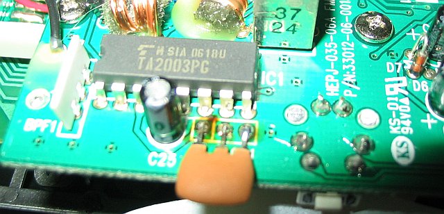 80kHz-Filter mit kurzen Beinchen eingelötet