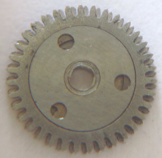 detail: double ratchet wheel